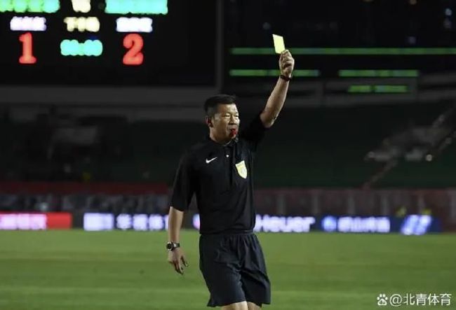 法媒：尤文与阿森纳联系，商谈托马斯冬窗转会事宜据法国媒体Foot Mercato报道，尤文与阿森纳进行了联系，商谈托马斯的转会事宜。